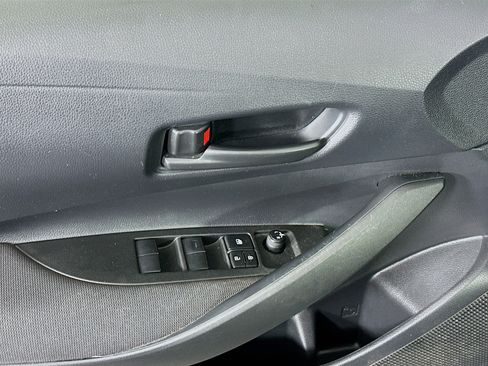Used 2023 Toyota Corolla LE w/ Carpet Mat Package (TMS) FWD image 15
