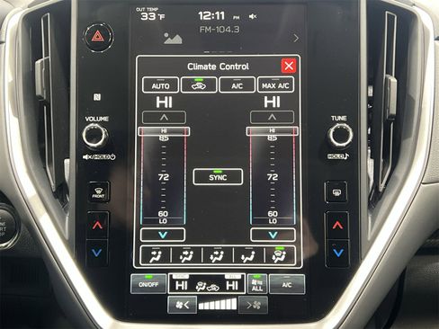 Used 2025 Subaru Crosstrek 2.0i Premium image 18