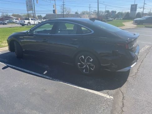 Used 2025 Hyundai Sonata SEL image 3