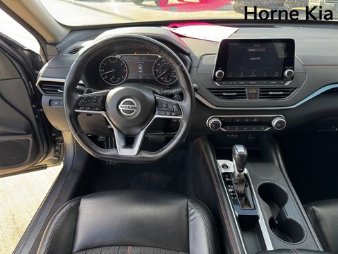 Used 2020 Nissan Altima 2.5 SR image 15