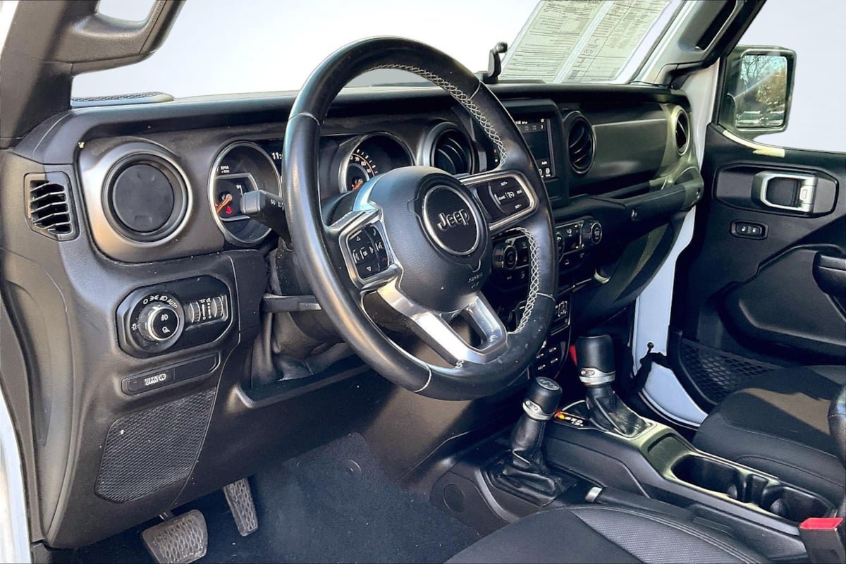 Used 2020 Jeep Gladiator Sport w/ Quick Order Package 24S AWD/4WD image 14