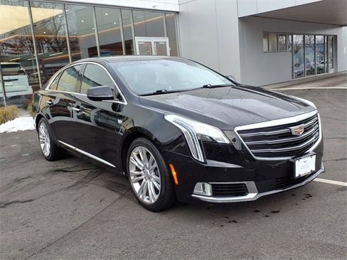 Used 2019 Cadillac XTS Luxury image 7