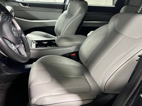 Used 2025 Hyundai Palisade SEL FWD image 19