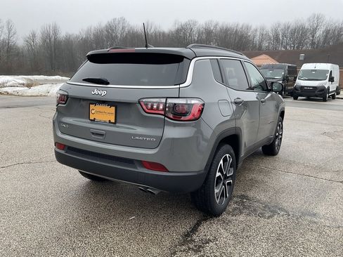 Used 2022 Jeep Compass Limited w/ Sun and Sound Group image 7