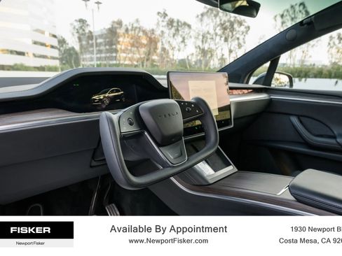 Used 2023 Tesla Model X image 12