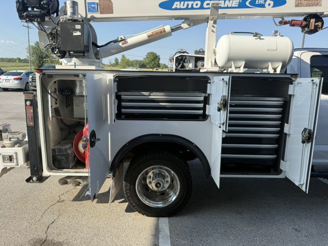 Used 2019 Ford F550 4x4 SuperCab Super Duty image 20