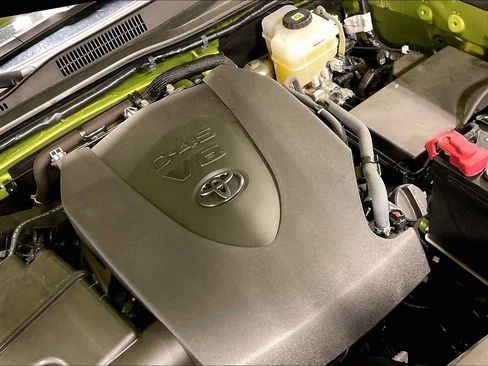 Used 2023 Toyota Tacoma TRD Off-Road image 41