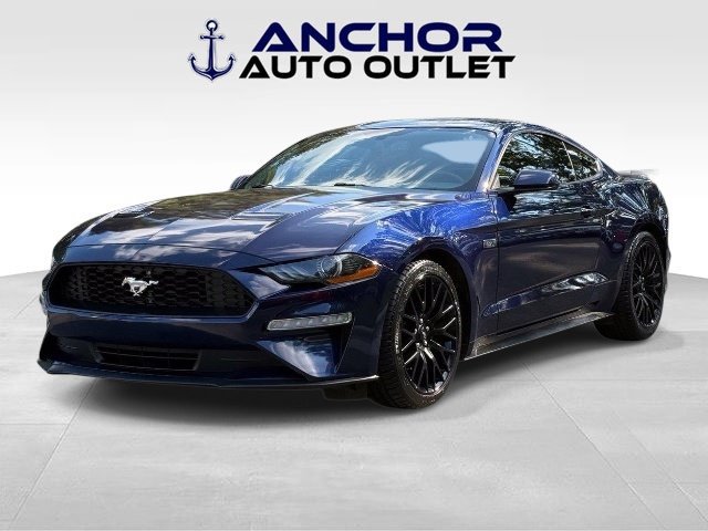 Used 2018 Ford Mustang Coupe RWD image 4