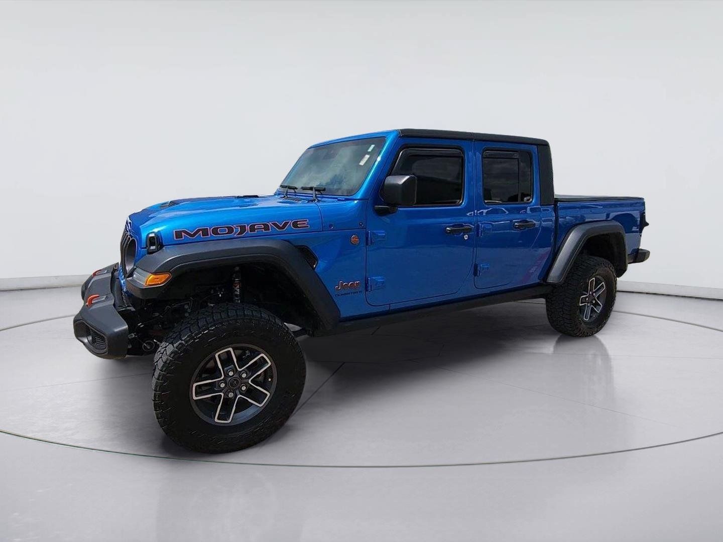 Used 2024 Jeep Gladiator Mojave w/ Convenience Group AWD/4WD image 4