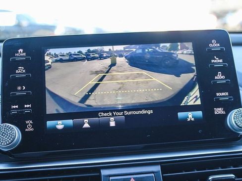 Used 2018 Honda Accord Sport image 26