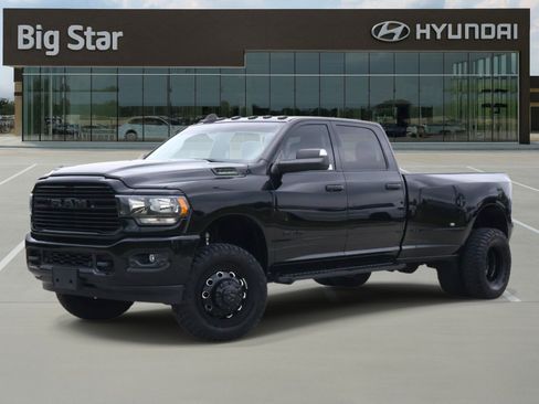 Used 2021 RAM 3500 Big Horn w/ Night Edition AWD/4WD image 1