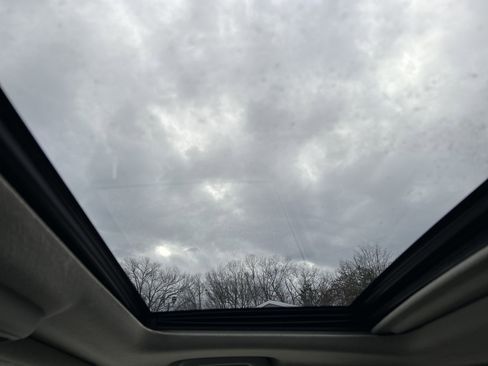 Used 2013 Toyota 4Runner SR5 w/ Convenience Pkg image 24