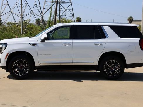New 2026 GMC Yukon Elevation image 5