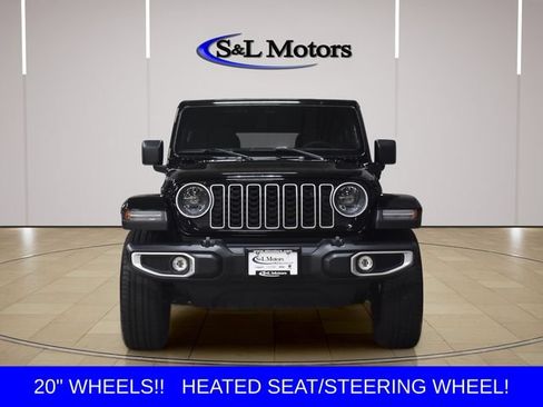 Used 2025 Jeep Wrangler Unlimited Sahara AWD/4WD image 2