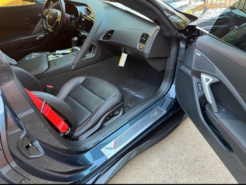 Used 2019 Chevrolet Corvette ZR1 RWD image 8