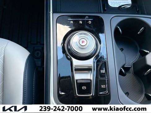 New 2026 Kia Carnival EX image 29