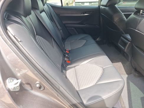 Used 2024 Toyota Camry SE w/ Convenience Package FWD image 29