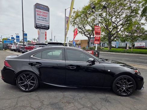 Used 2016 Lexus IS 200t w/ F Sport Package RWD image 7