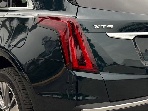 New 2026 Cadillac XT5 Premium Luxury w/ Driver Assist Package FWD image 15