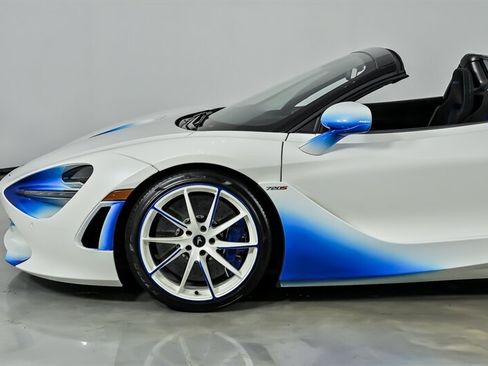 Used 2021 McLaren 720S Spider RWD image 7