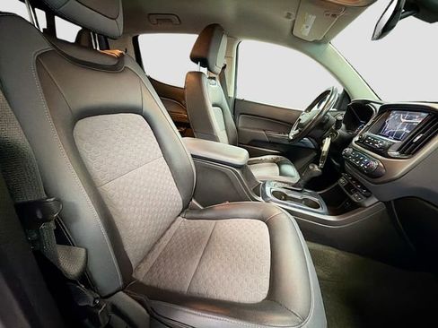 Used 2016 Chevrolet Colorado Z71 image 23