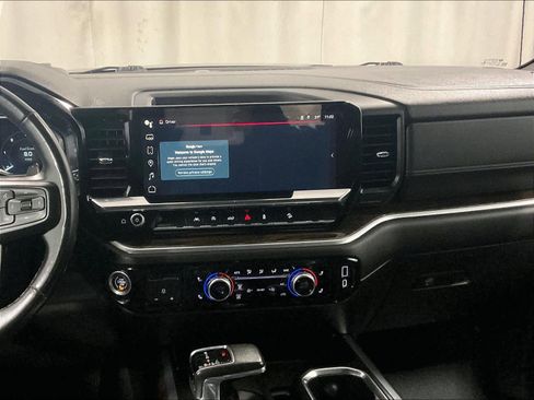 Used 2022 GMC Sierra 1500 Elevation w/ X31 Off-Road Package image 18