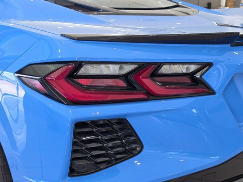 Certified 2024 Chevrolet Corvette Stingray Premium Cpe w/ Battery Protection Package RWD image 11