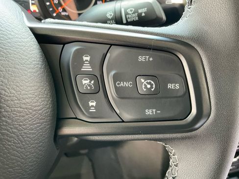 New 2025 Jeep Gladiator Sport image 32