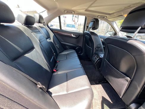 Used 2008 Mercedes-Benz C 300 Sedan image 13