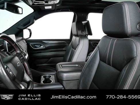 Used 2021 Chevrolet Tahoe RST w/ Luxury Package AWD/4WD image 5