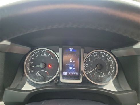 Used 2022 Toyota Tacoma SR5 image 16