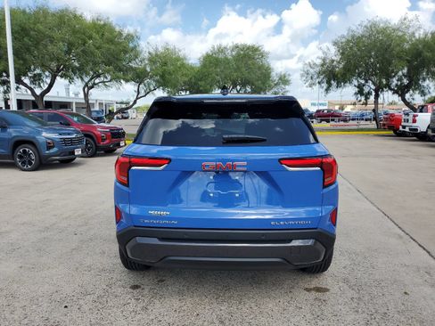 New 2027 GMC Terrain Elevation w/ LPO, Floor Liner Package FWD image 6