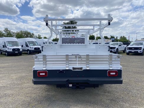 New 2025 Ford F350 XL w/ XL Chrome Package image 4