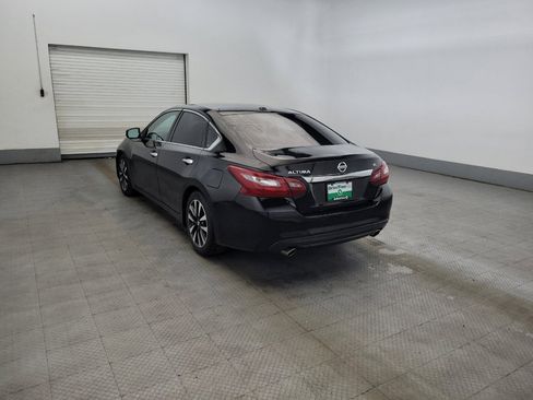 Used 2018 Nissan Altima 2.5 SL FWD image 5