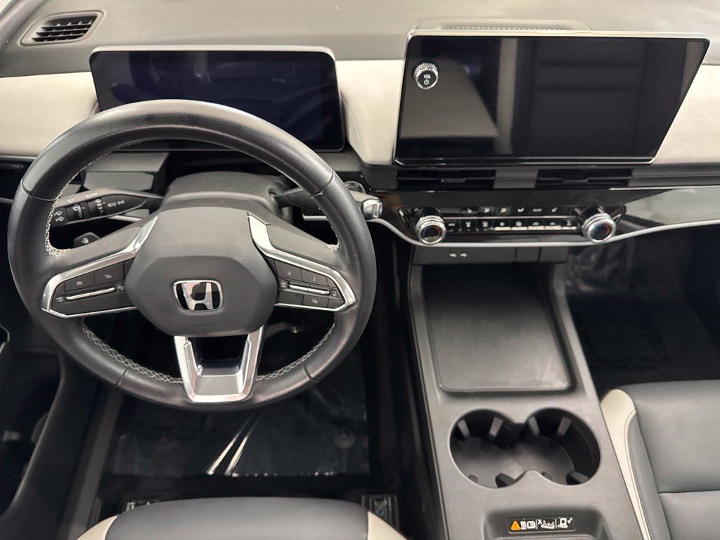 Used 2025 Honda Prologue Touring image 25
