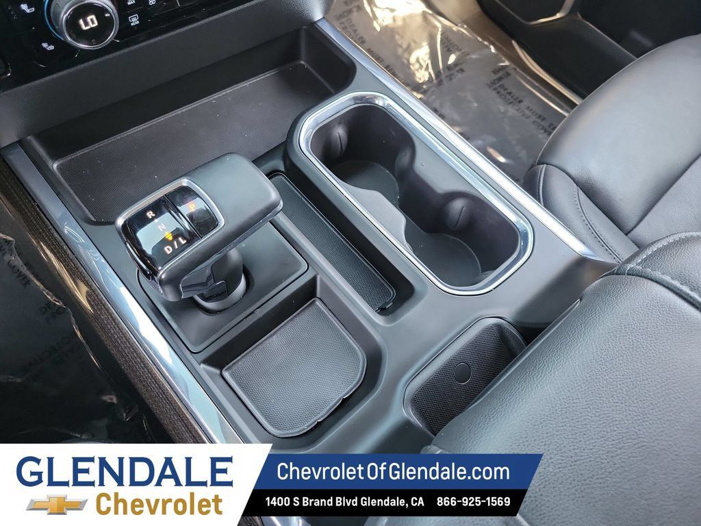 Used 2024 Chevrolet Silverado 1500 LT Trail Boss w/ LT Trail Boss Premium Package AWD/4WD image 26