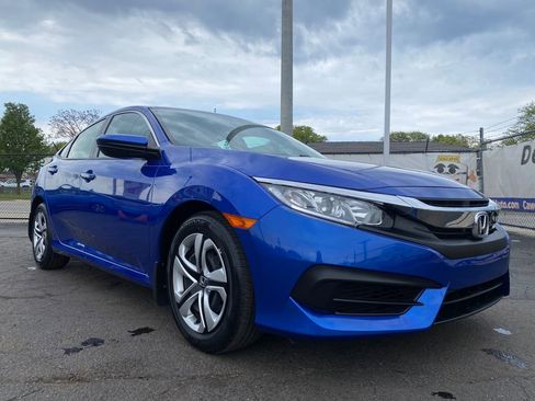 Used 2018 Honda Civic LX image 29