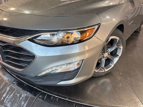 Used 2024 Chevrolet Malibu LT FWD image 9