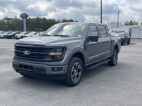 New 2025 Ford F150 XLT w/ Equipment Group 302A MID image 9