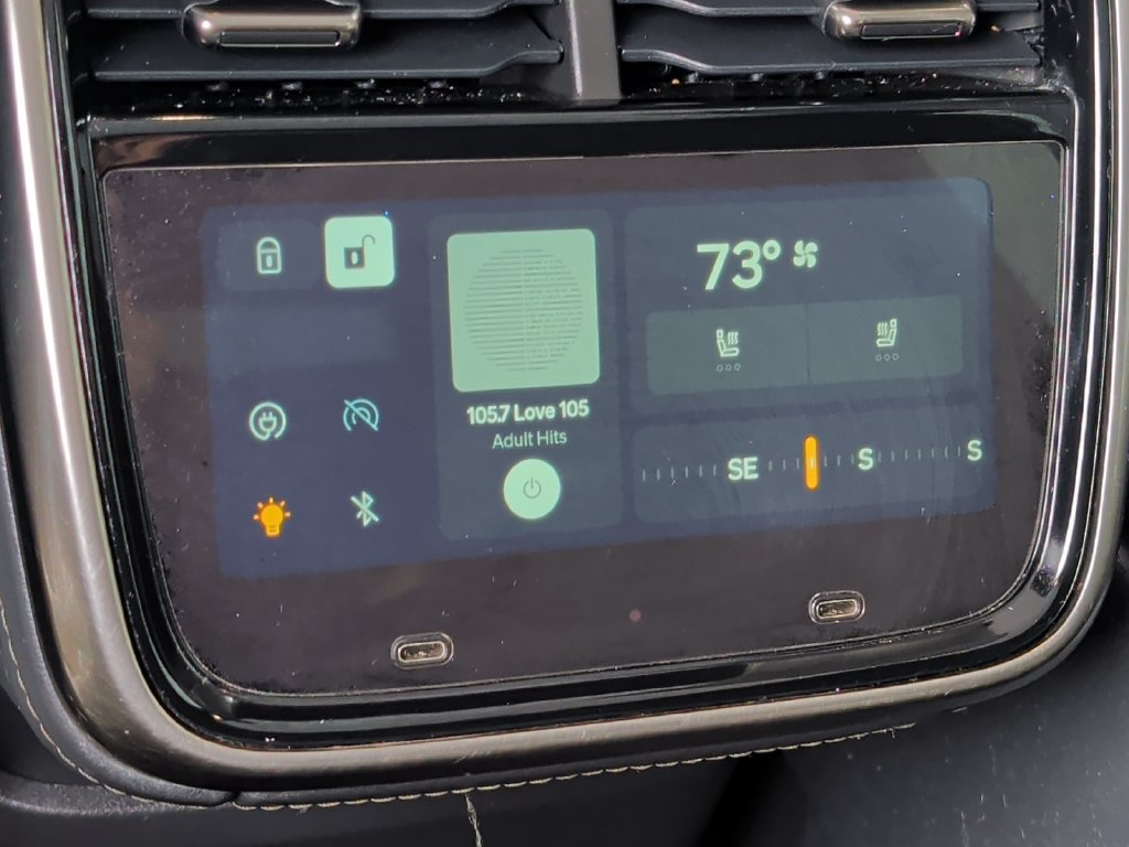 Used 2024 Rivian R1S Adventure Quad AWD/4WD image 32