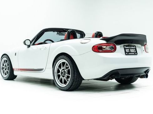 Used 2015 MAZDA MX-5 Miata Club RWD image 18