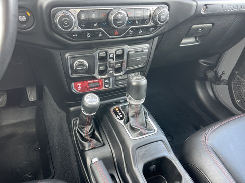 Used 2021 Jeep Wrangler Unlimited Rubicon image 10