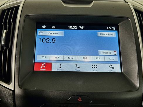 Used 2017 Ford Edge SEL w/ Equipment Group 201A AWD/4WD image 21