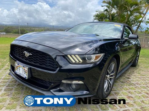Used 2017 Ford Mustang Premium RWD image 3
