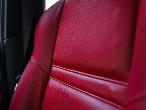 Used 2012 BMW X5 M image 18