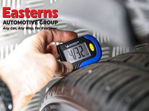 Used 2019 Tesla Model 3 Long Range image 21