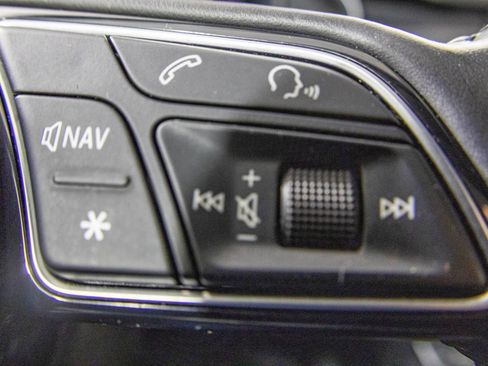 Used 2018 Audi A4 2.0T Premium Plus w/ Premium Plus Package image 32