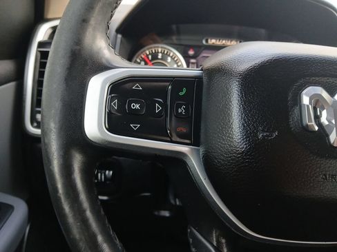 Used 2019 RAM 1500 Big Horn RWD image 11