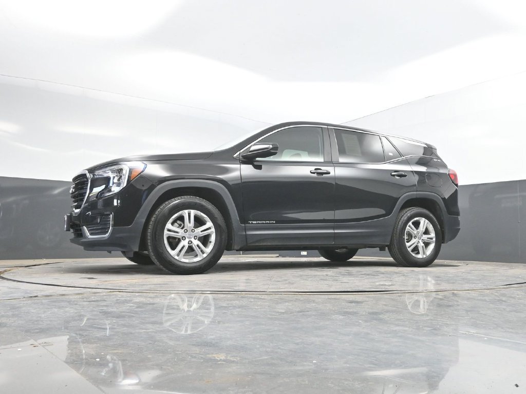 Used 2024 GMC Terrain SLE AWD/4WD image 33