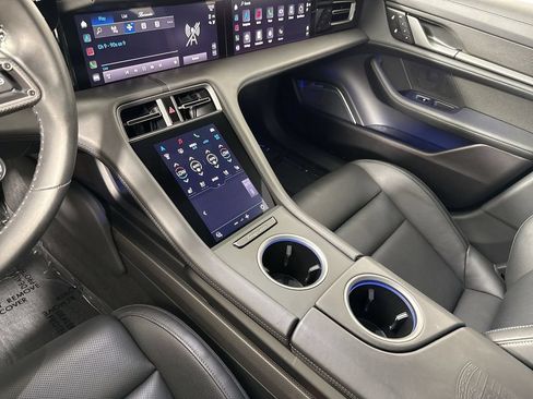 Certified 2022 Porsche Taycan Turbo S AWD/4WD image 31